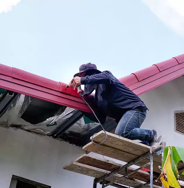 Expert Gutter and Roof Repair: Keeping Alpine Properties Dry and Protected