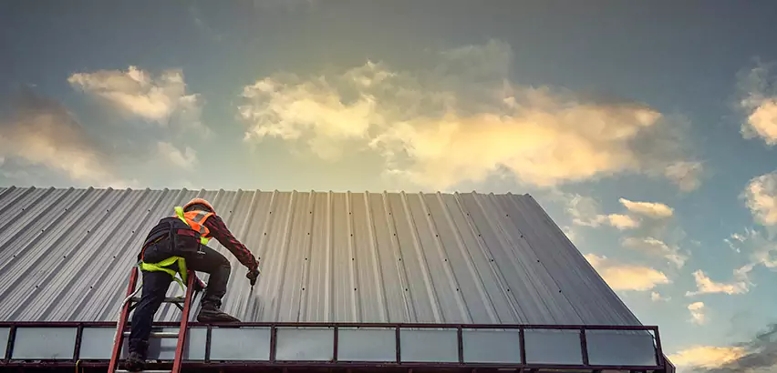 Commercial Built-Up Roof Installation in Alpine