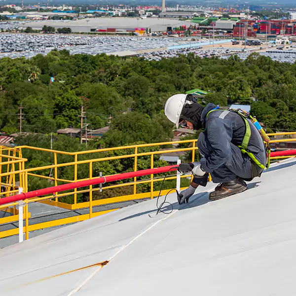 Why Alpine Roofing Inc Is Alpine's Trusted TPO Roofing Team?